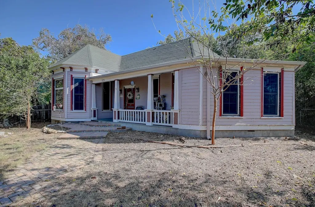 905 S Walnut Street Georgetown TX 78626