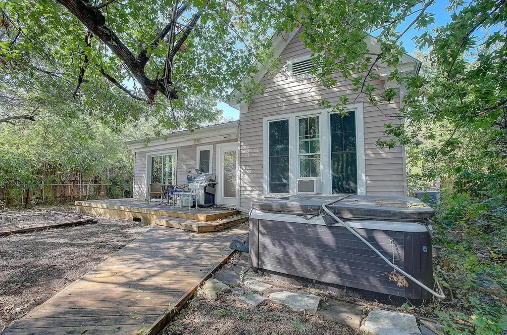 905 S Walnut Street Georgetown TX 78626