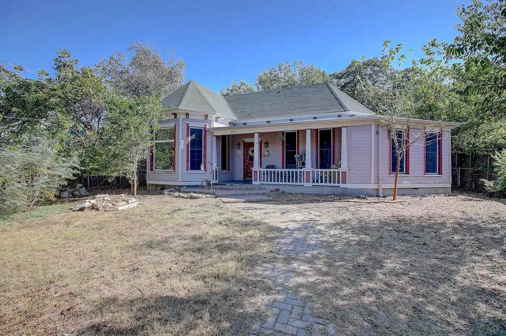 905 S Walnut Street Georgetown TX 78626