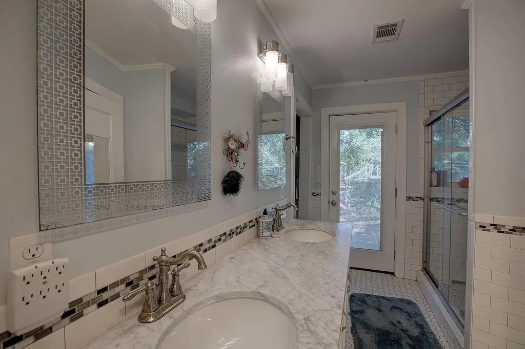 905 S Walnut Street Georgetown TX 78626