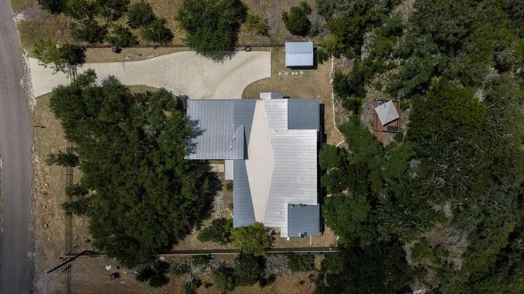 172 Bluff Trail Dripping Springs TX 78620