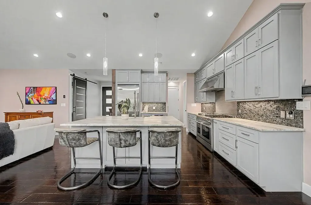 172 Bluff Trail Dripping Springs TX 78620