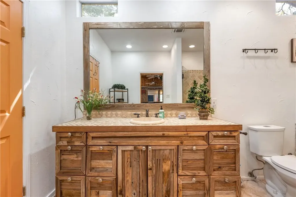 16301 E Lakeshore Drive Austin TX 78734
