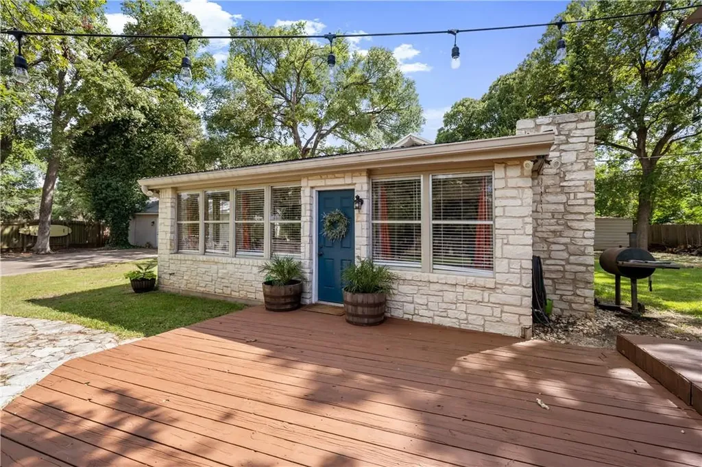 16301 E Lakeshore Drive Austin TX 78734