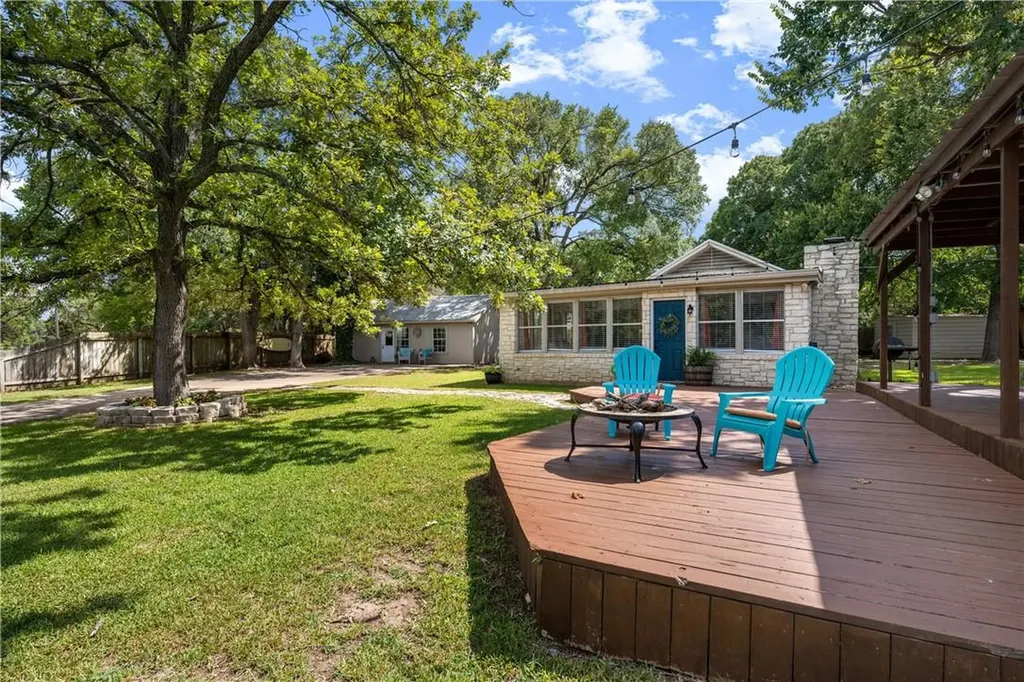 16301 E Lakeshore Drive Austin TX 78734