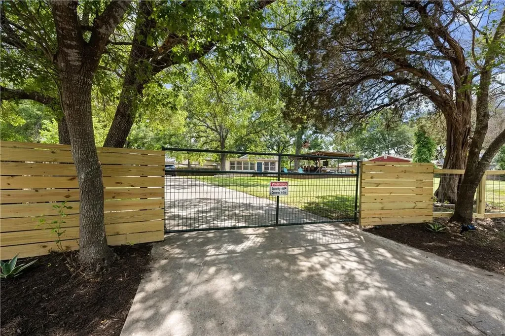 16301 E Lakeshore Drive Austin TX 78734