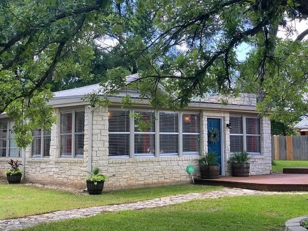 16301 E Lakeshore Drive Austin TX 78734