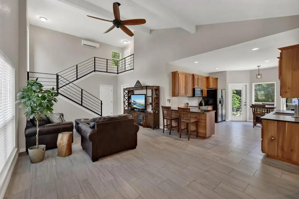3055 Lakeview Drive Canyon Lake TX 78133