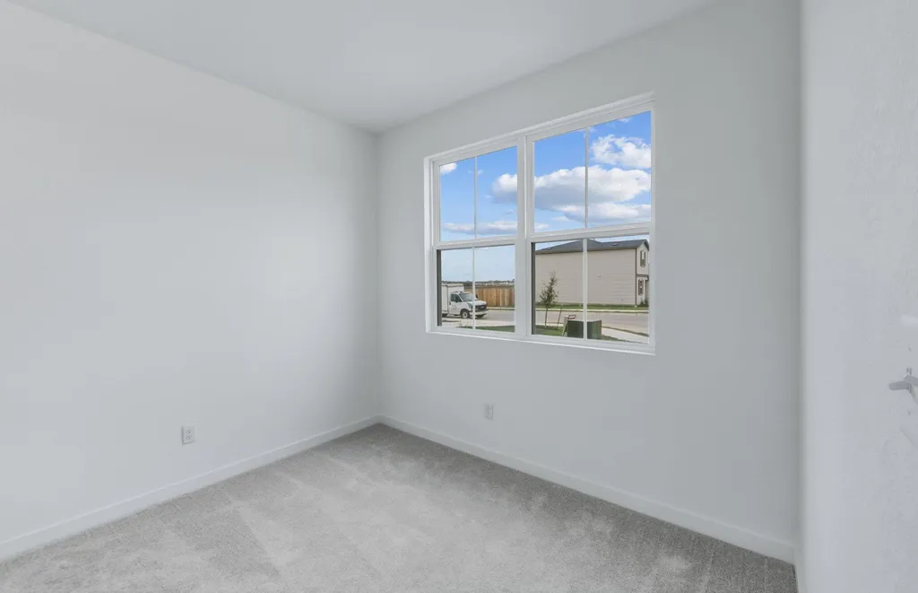 337 Sullivan Way Elgin TX 78621