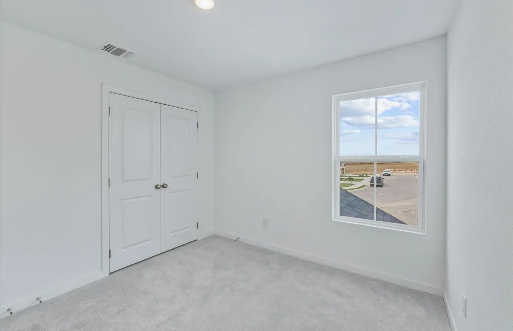 337 Sullivan Way Elgin TX 78621
