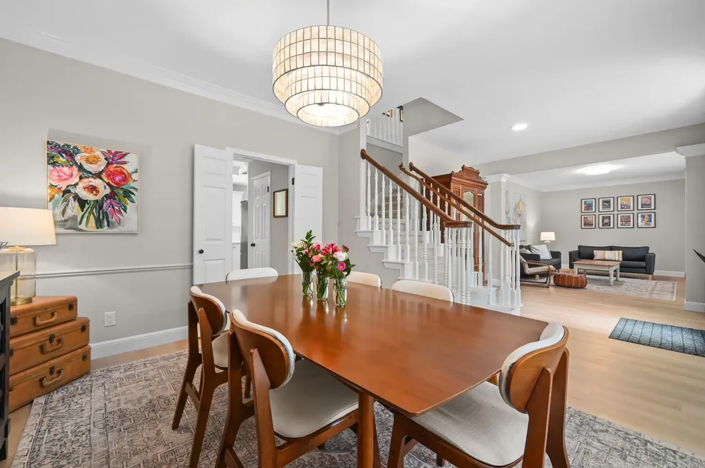 6006 Sierra Arbor Court Austin TX 78759