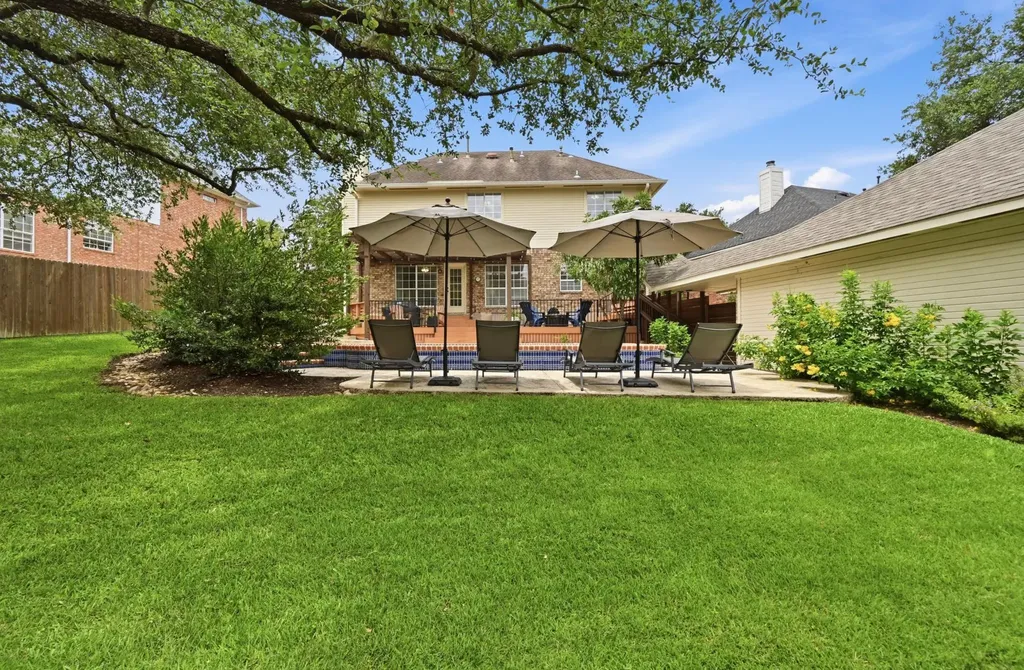 6006 Sierra Arbor Court Austin TX 78759