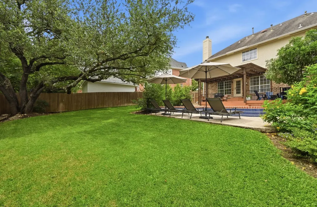 6006 Sierra Arbor Court Austin TX 78759