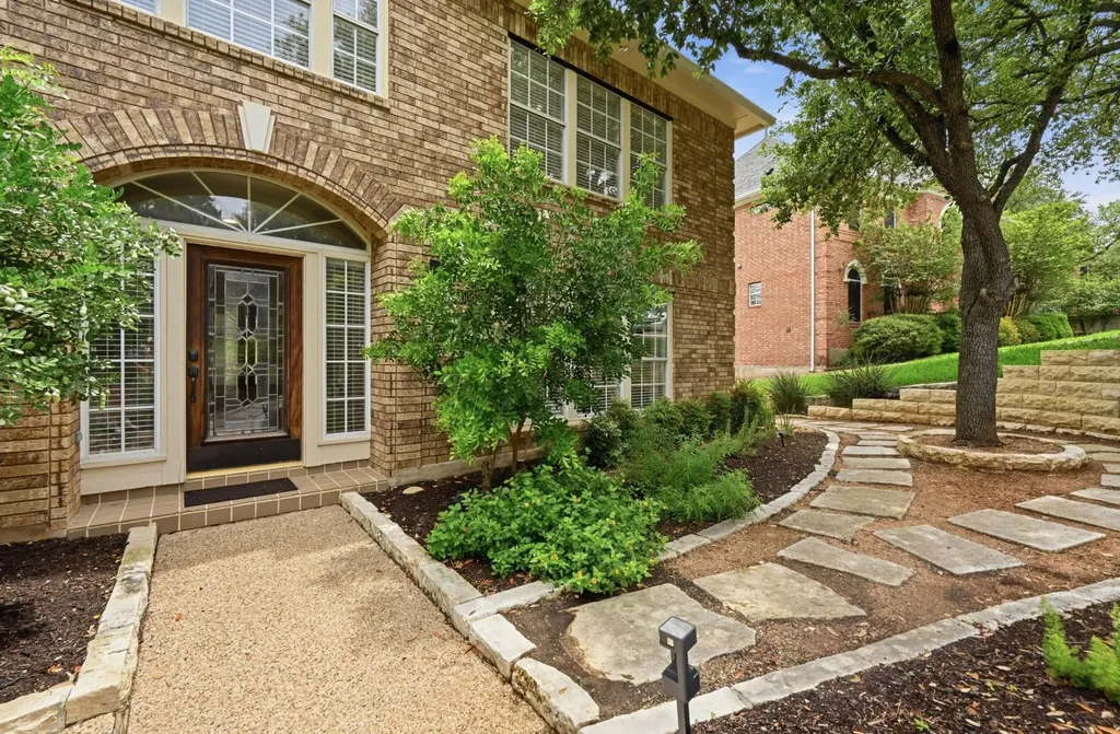 6006 Sierra Arbor Court Austin TX 78759