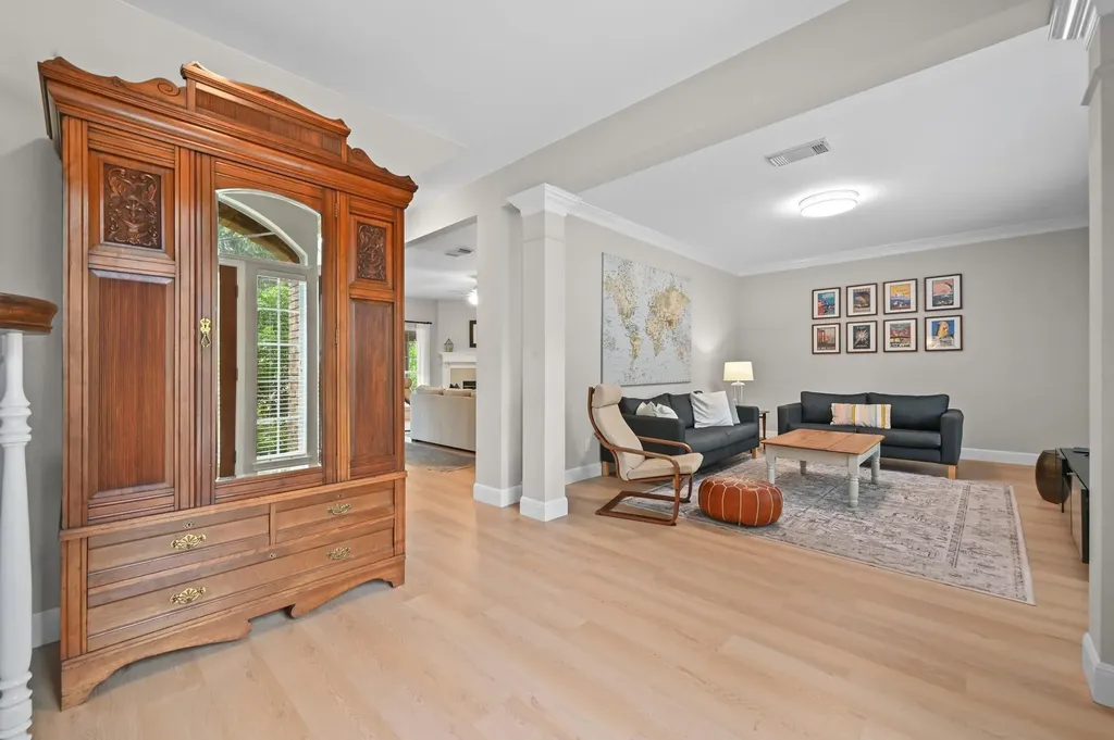 6006 Sierra Arbor Court Austin TX 78759