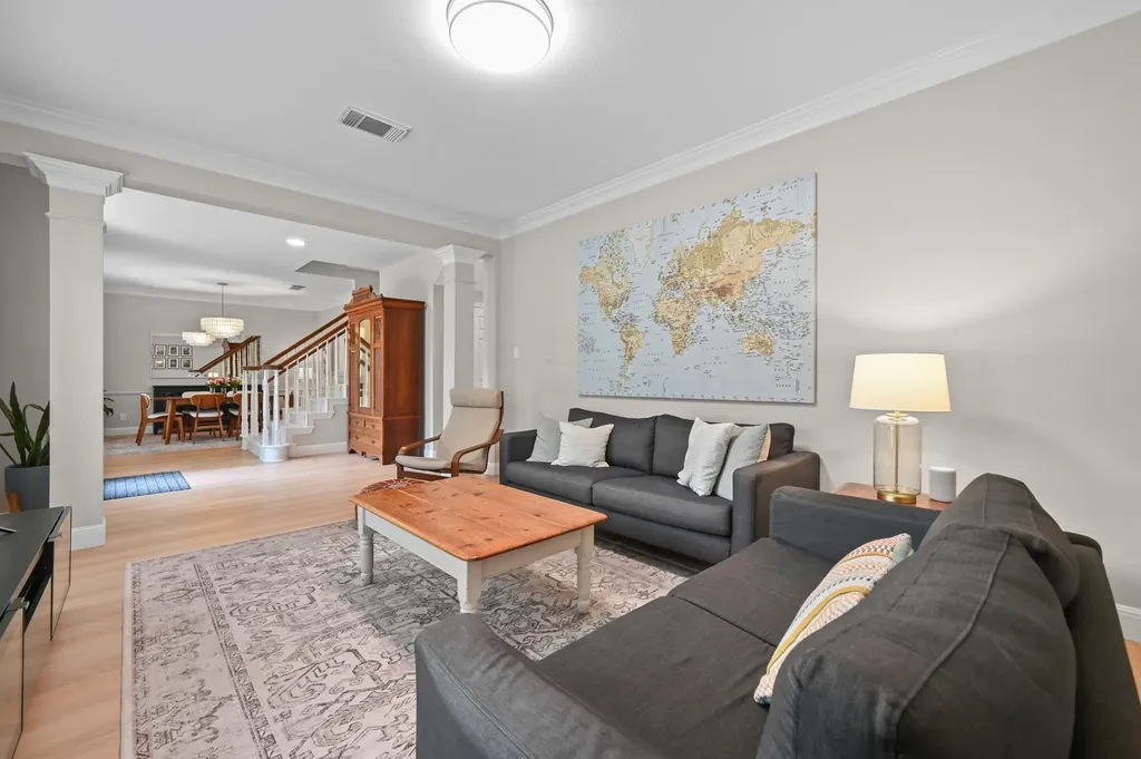 6006 Sierra Arbor Court Austin TX 78759