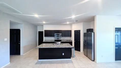 154 Hammond Court Jarrell TX 76537