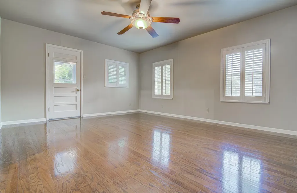 1504 Brentwood Street Austin TX 78757