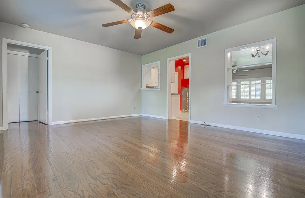 1504 Brentwood Street Austin TX 78757