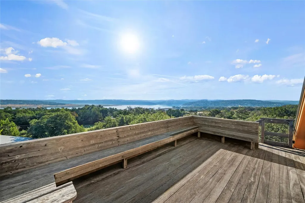 20111 Colby Hill Drive Spicewood TX 78669