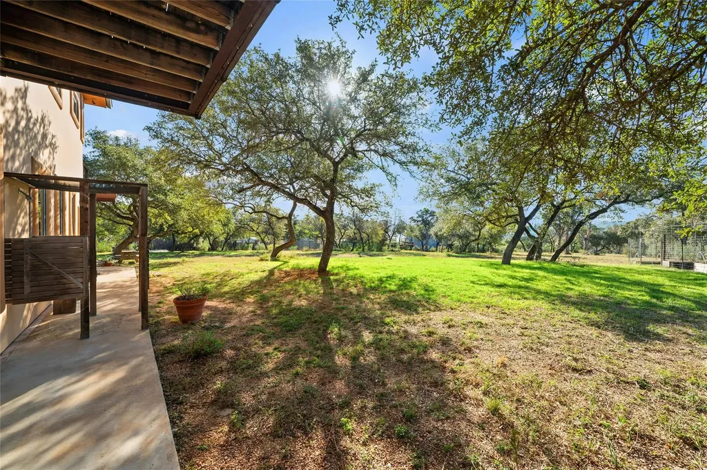 20111 Colby Hill Drive Spicewood TX 78669