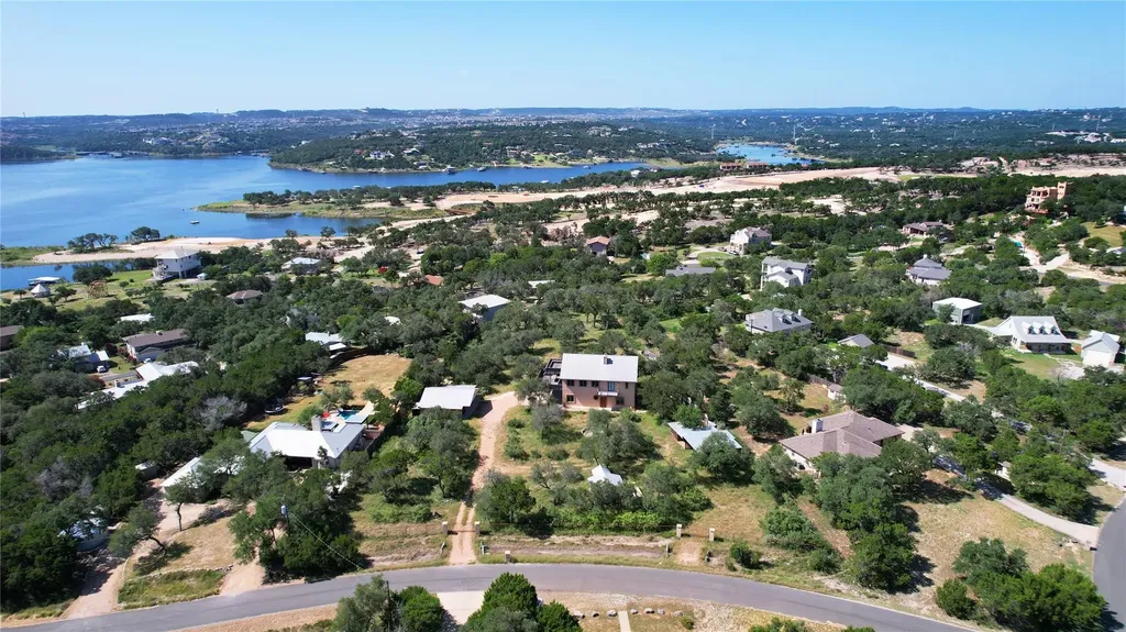 20111 Colby Hill Drive Spicewood TX 78669