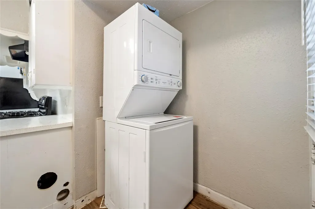 201 W 31st Street Austin TX 78705