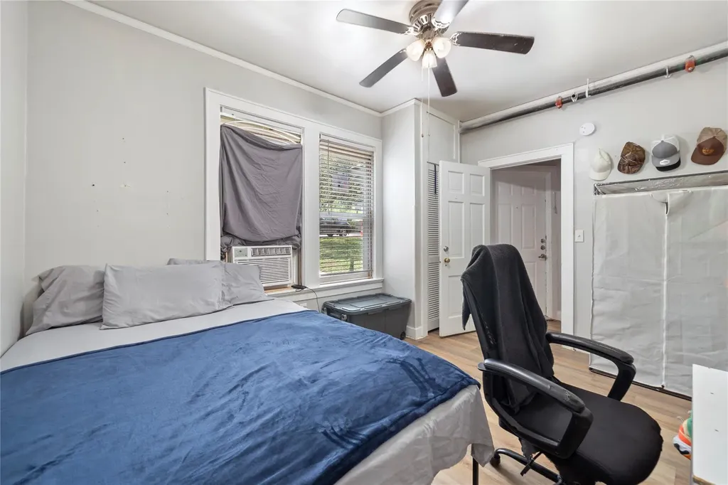 201 W 31st Street Austin TX 78705