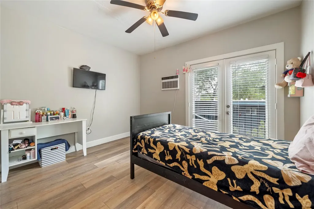 201 W 31st Street Austin TX 78705