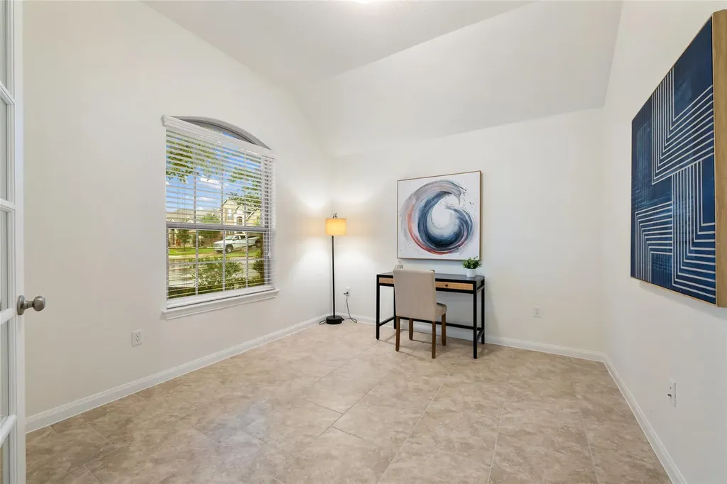 615 Linares Lane Austin TX 78748