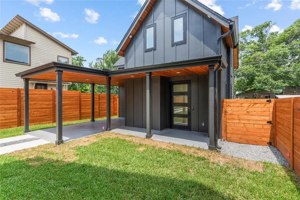 7602 Northcrest Boulevard Austin TX 78752