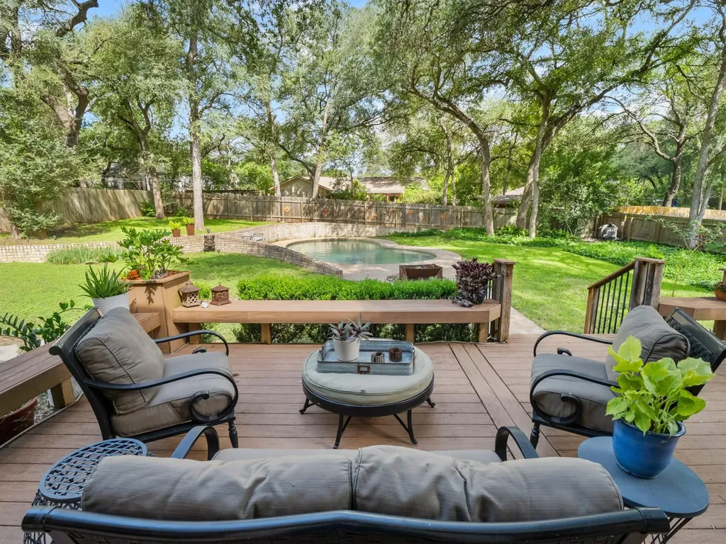 9004 Collingwood Drive Austin TX 78748