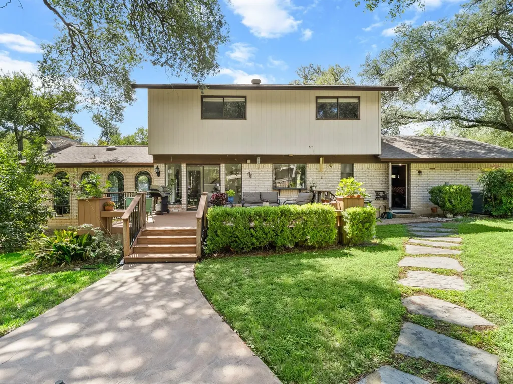 9004 Collingwood Drive Austin TX 78748