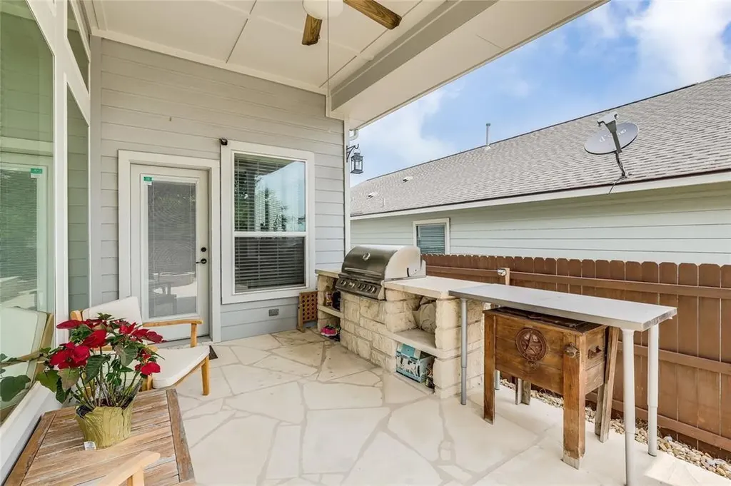 1821 Muhly Bush Bend Leander TX 78641
