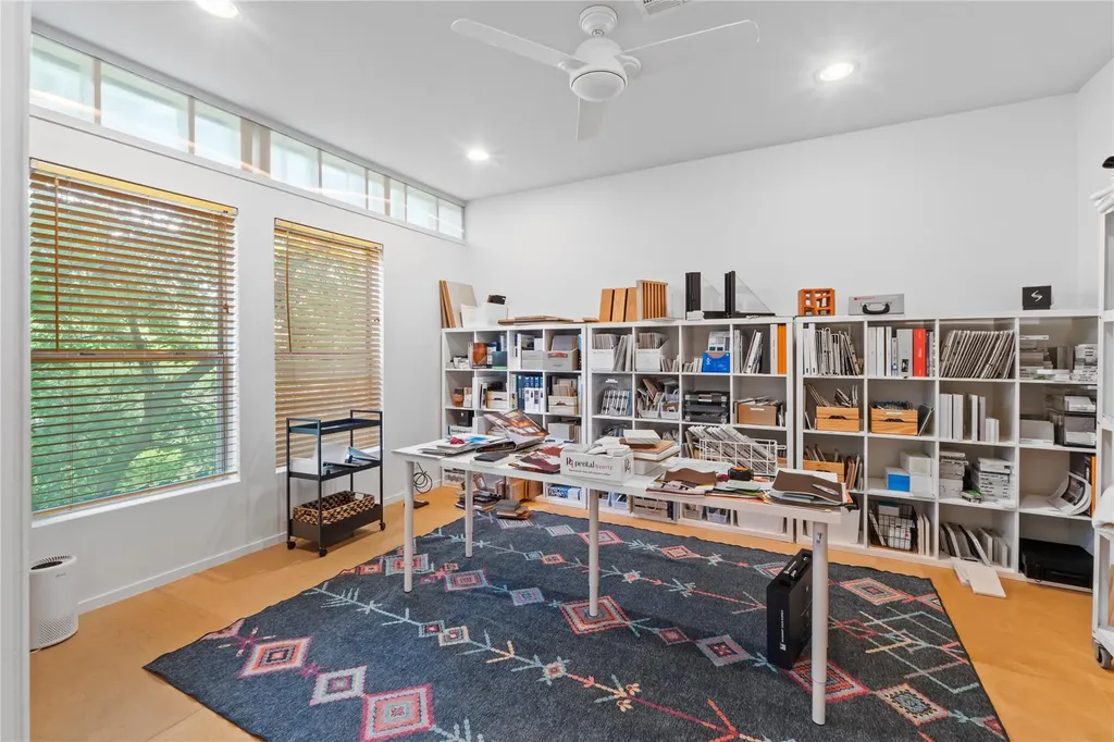 5409 Woodrow Avenue Austin TX 78756