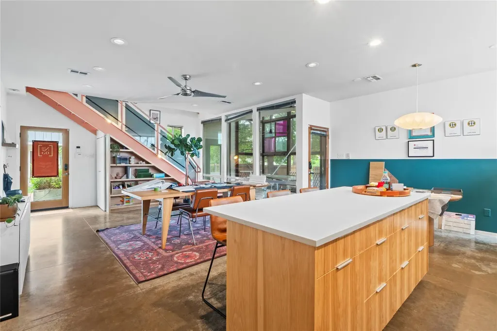 5409 Woodrow Avenue Austin TX 78756
