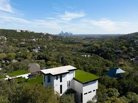 1003 The High Road Austin TX 78746