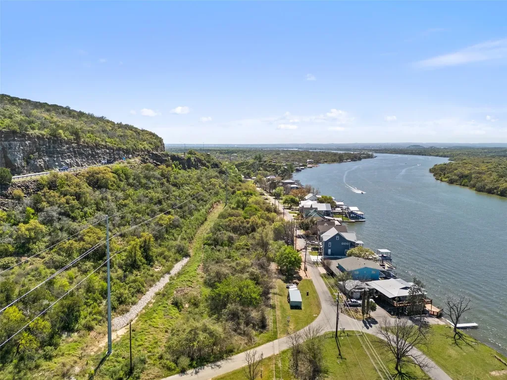 926 Scenic Loop Kingsland TX 78639