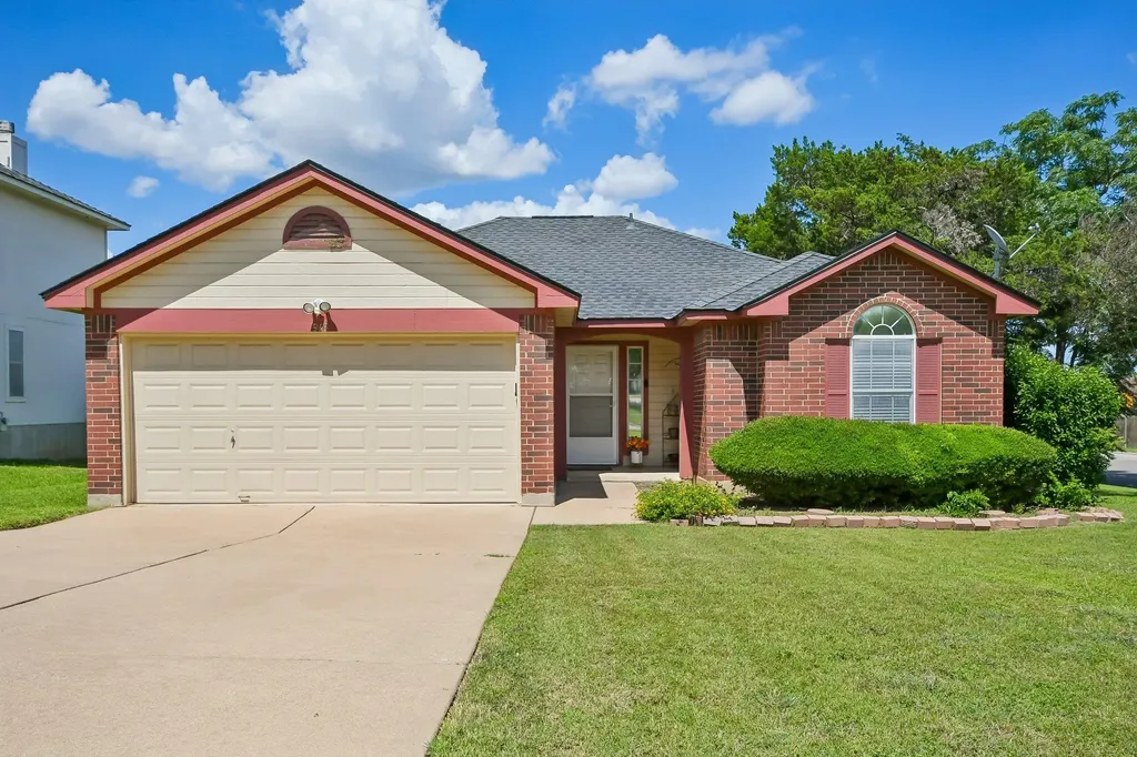 916 Moon Glow Drive Leander TX 78641