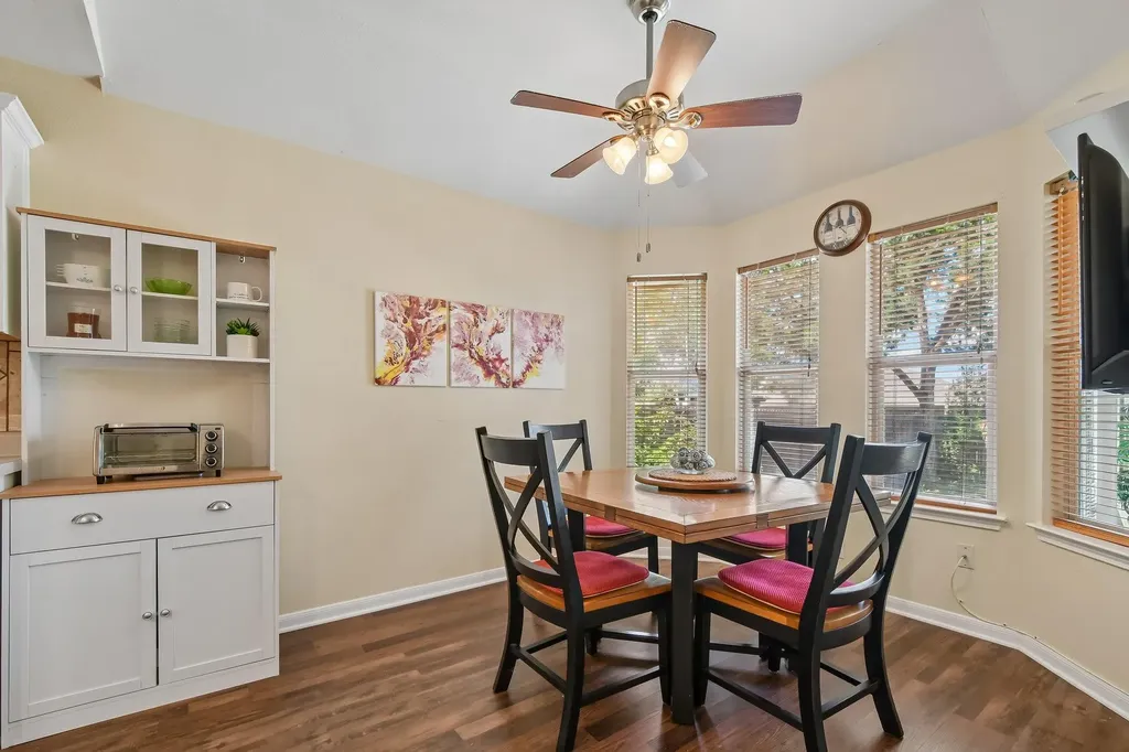 916 Moon Glow Drive Leander TX 78641