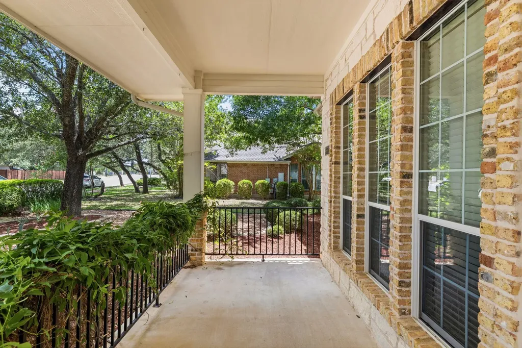 6623 Yaupon Drive Austin TX 78759
