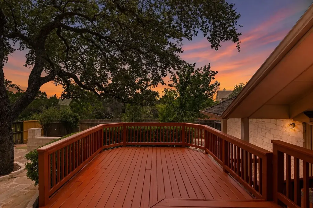 6623 Yaupon Drive Austin TX 78759