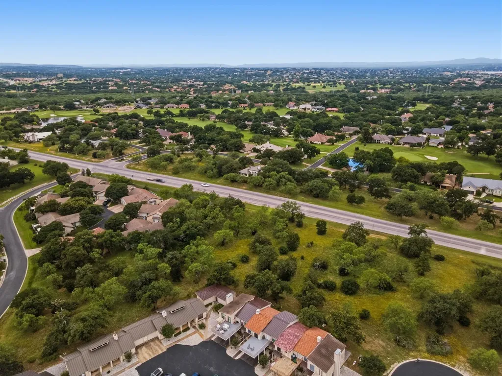 105 Star Horseshoe Bay TX 78657