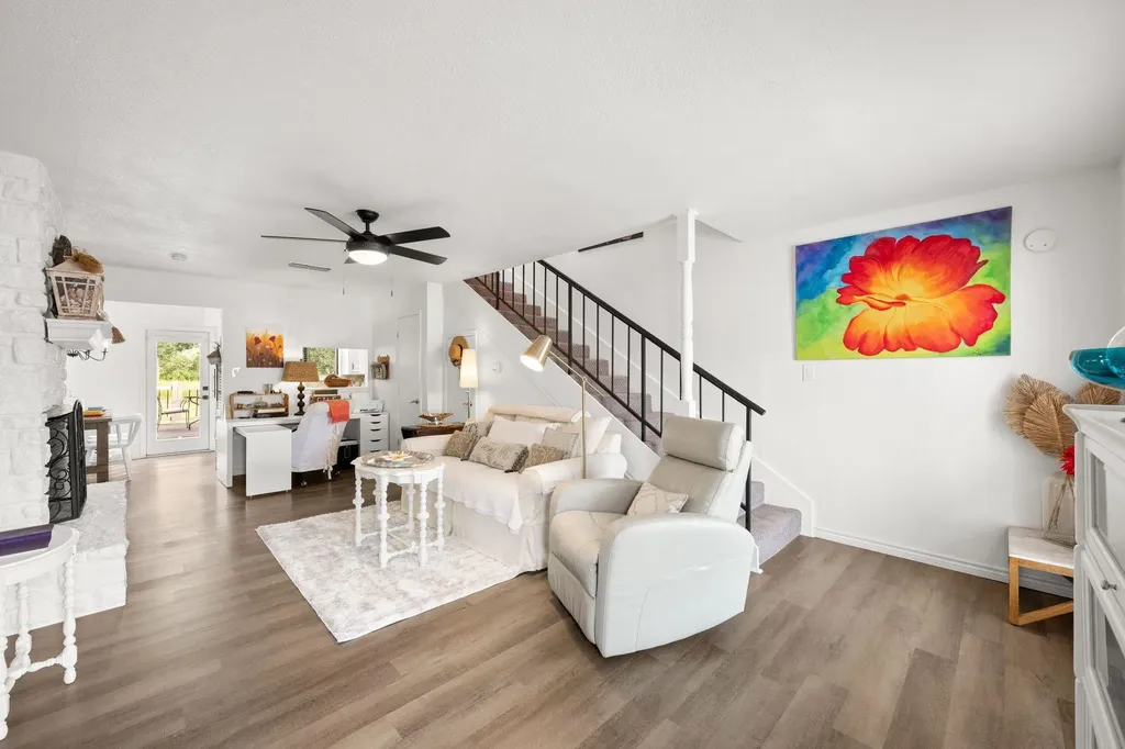 105 Star Horseshoe Bay TX 78657