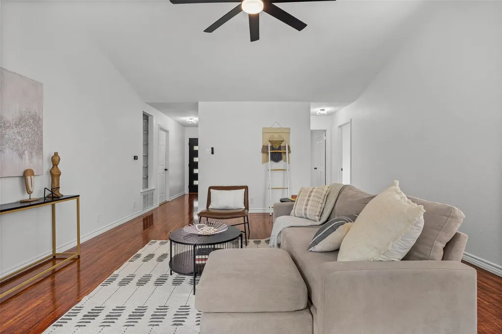 1806 Krizan Avenue Austin TX 78727