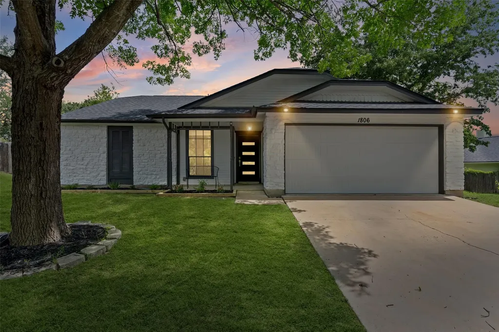 1806 Krizan Avenue Austin TX 78727
