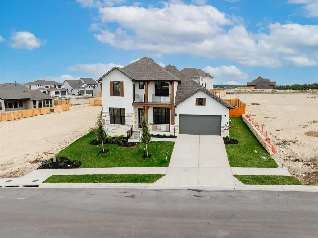 905 S Hemingway Loop Liberty Hill TX 78642