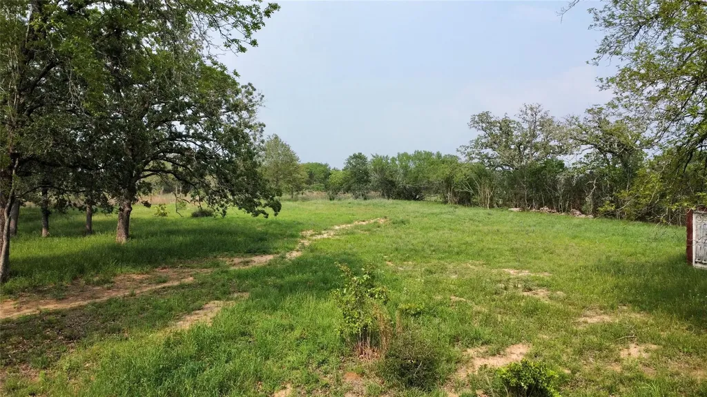 4177 Old Colony Line Road Lockhart TX 78644