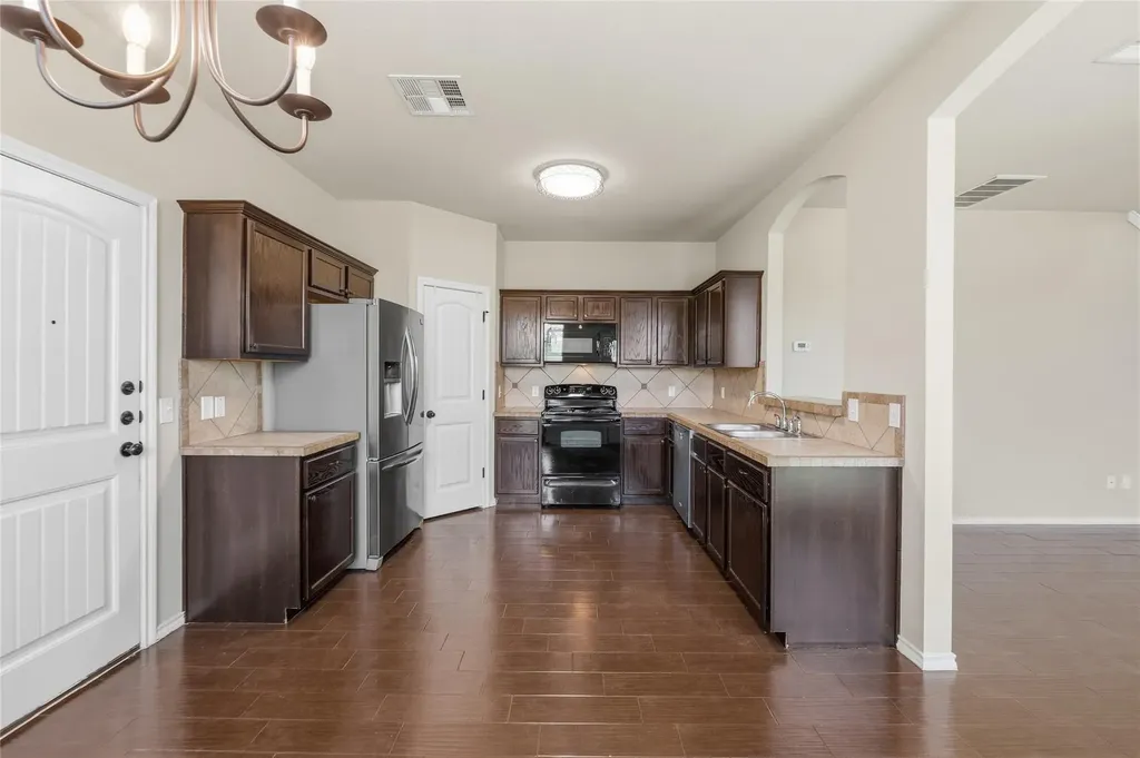 142 Sierra Rose Loop Georgetown TX 78626