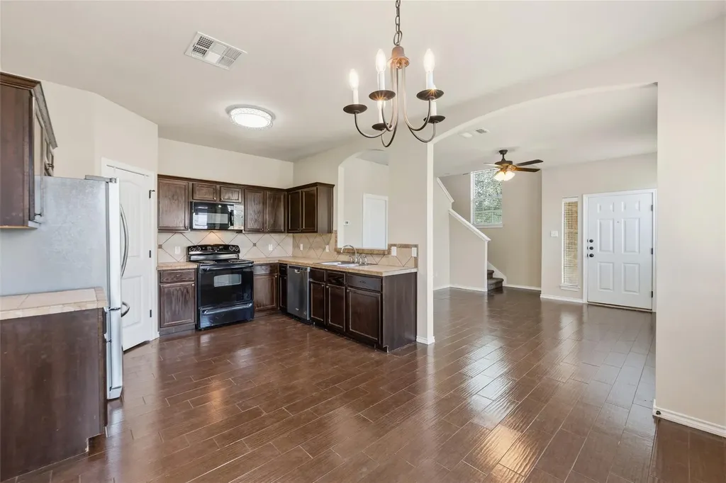 142 Sierra Rose Loop Georgetown TX 78626